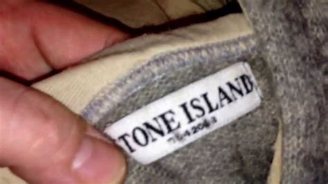 fake stone island label